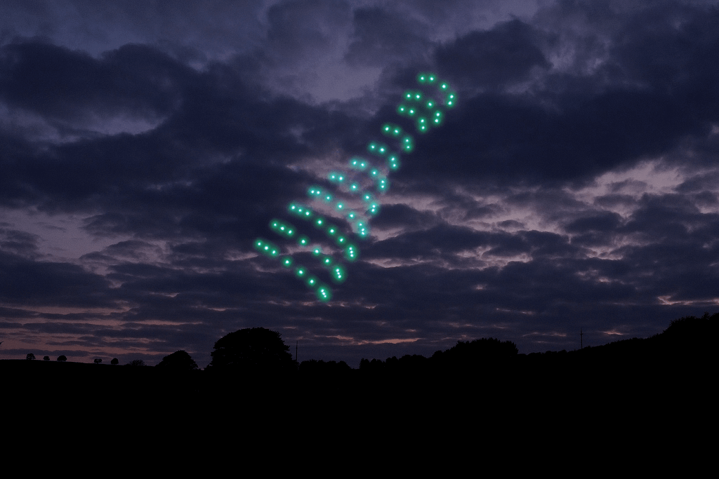 Champagne bottle with 30 drones in the wedding drone light show